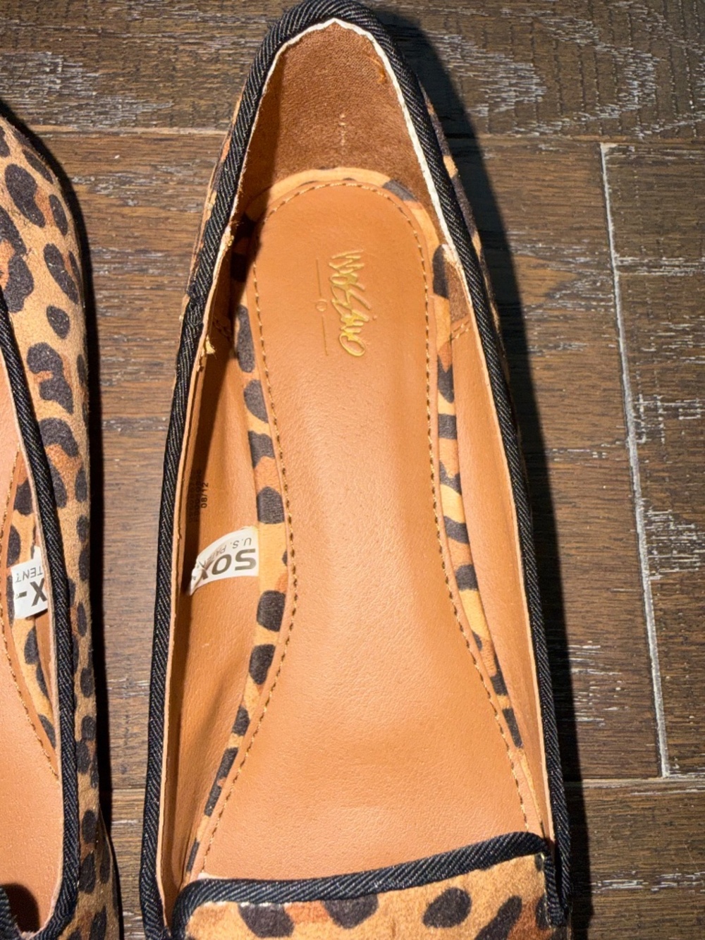 Mossimo Leopard Print Smoking Flats Loafers Size 5.5 Animal Print Slip-On Shoes - Picture 3 of 16